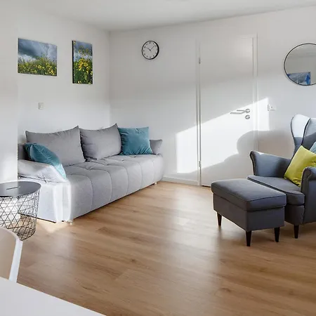 Am Badeparadies * Titisee-Neustadt